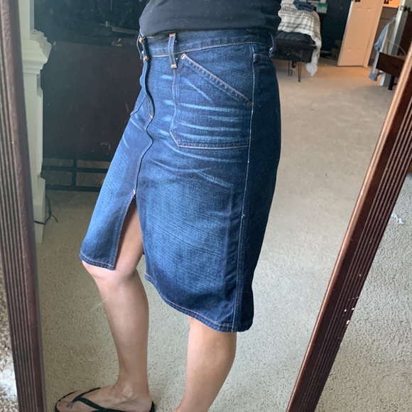 Express denim skirt - Picture 2 of 7